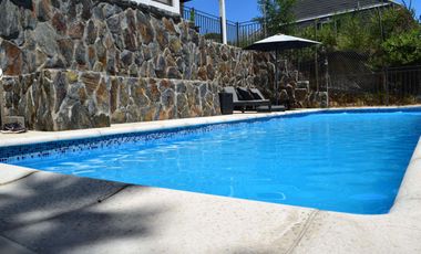 Elite Curauma: Lujo en Hormigón, Piscina y Gran Quincho