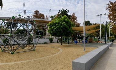 Vende local comercial en Renca centro, ubicación estratégica