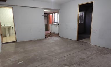 Vende local comercial en Renca centro, ubicación estratégica