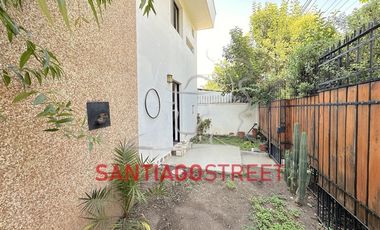 Casa en Venta en PASAJE LO PLAZA 984