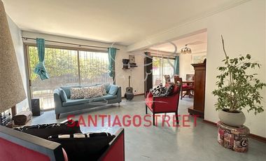 Casa en Venta en PASAJE LO PLAZA 984