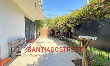 Casa en Venta en PASAJE LO PLAZA 984
