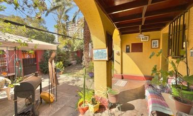 Casa en Venta en Jose Domingo Cañas esquina Carmen Covarrubias