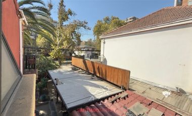 Casa en Venta en Jose Domingo Cañas esquina Carmen Covarrubias