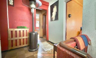 Casa en Venta en Jose Domingo Cañas esquina Carmen Covarrubias