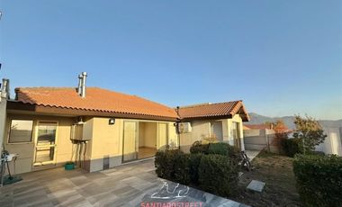 Casa en Arriendo en Condominio Cumbres del Peñon