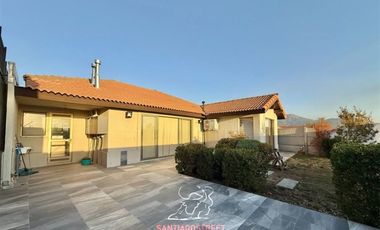 Casa en Arriendo en Condominio Cumbres del Peñon