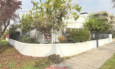 Casa en Venta en Simon Bolivar 4249
