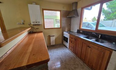 HERMOSA CABAÑA DE 2 DORMITORIOS EN ESQUEL CHUBUT