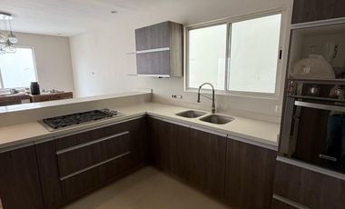 Casa en  renta colonia bosques del contry