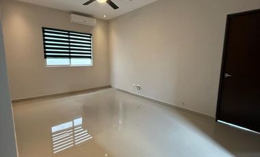 Casa en  renta colonia bosques del contry