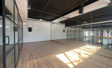 Local Comercial en Renta ubicado en Circuito Juan Pablo II, Cerca de Angelopolis.