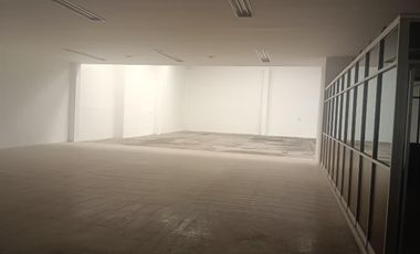 Bodega en Renta con Oficinas Zona Centro Puebla.