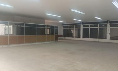 Bodega en Renta con Oficinas Zona Centro Puebla.