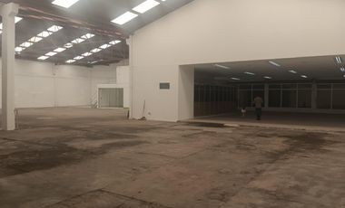 Bodega en Renta con Oficinas Zona Centro Puebla.