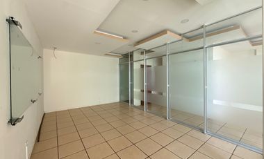 Local Comercial en renta en zona Angelopolis