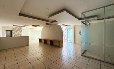 Local Comercial en renta en zona Angelopolis