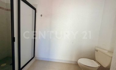 Casa en venta en Tulipanes, Lomas de Cocoyoc, Morelos