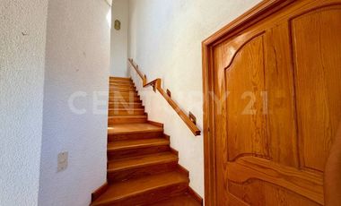 Casa en venta en Tulipanes, Lomas de Cocoyoc, Morelos