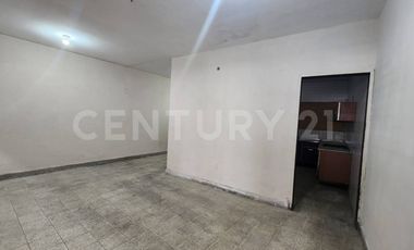 CASA PARA BODEGA EN RENTA EN EL CENTRO DE COLIMA