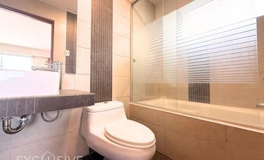 AMPLIO DUPLEX 256M2, 04 DORMITORIOS,BIEN DISTRIBUIDO,VISTA EXTERIOR, VALLE HERMOSO, SURCO