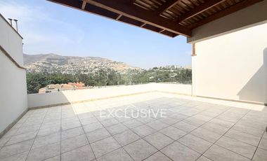 AMPLIO DUPLEX 256M2, 04 DORMITORIOS,BIEN DISTRIBUIDO,VISTA EXTERIOR, VALLE HERMOSO, SURCO