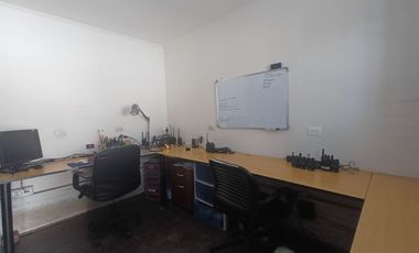 Casa Oficina con Bodega incluida. Ñuñoa !