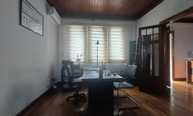 Casa Oficina con Bodega incluida. Ñuñoa !