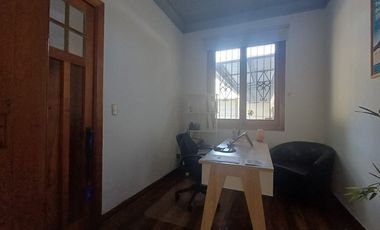 Casa Oficina con Bodega incluida. Ñuñoa !