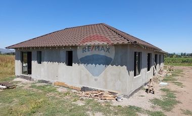 ¡Exclusiva Parcela con Viña en Colchagua!