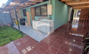 Casa en en Villa Palestina, Curico, El Maule