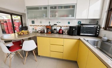 Casa 3D/3B en Santa Elena | Chicureo