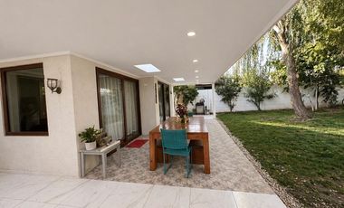 Casa 3D/3B en Santa Elena | Chicureo