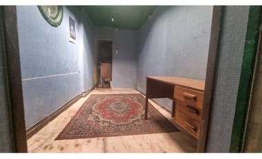 Amplia casa en venta ideal para remodelar