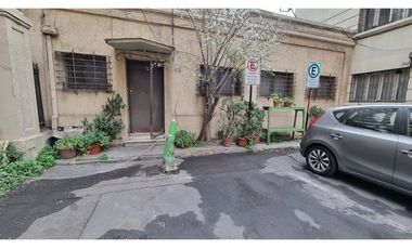 Amplia casa en venta ideal para remodelar