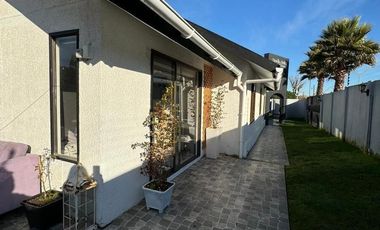 Casa Comercial en Avenida Blanca Estela, Concón