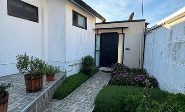 Casa Comercial en Avenida Blanca Estela, Concón