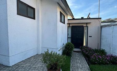 Casa Comercial en Avenida Blanca Estela, Concón