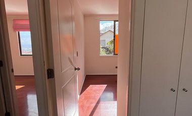 Venta de Casa / Ciudad de los Valles / Condominio Alto Mirador