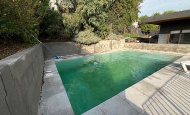 CASA 1 PISO 4 DORM + SERVICIO + PISCINA LA RESERVA