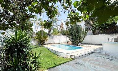 | Hermosa casa, en renta. |