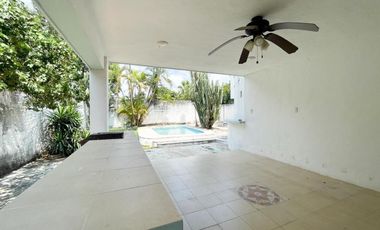 | Hermosa casa, en renta. |