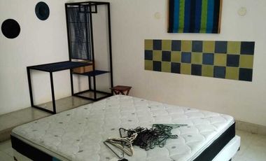| Amplia casa en renta en zona centro |