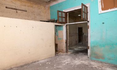 | Gran casa Histórica ubicada en el corazón del centro Ideal para Remodelar |