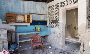 | Gran casa Histórica ubicada en el corazón del centro Ideal para Remodelar |