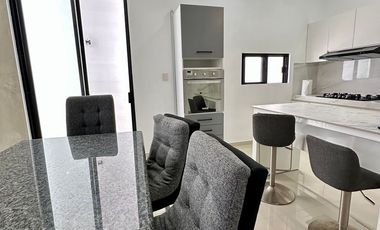 | Townhouse amueblado y equipado en renta en Altabrisa |