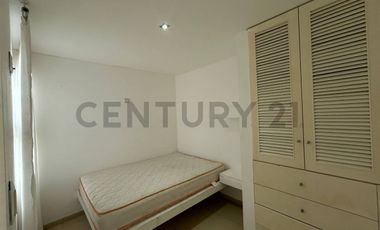 OPORTUNIDAD – Casa de playa con piscina en Las Lagunas