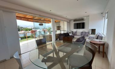 OPORTUNIDAD – Casa de playa con piscina en Las Lagunas
