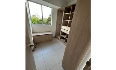 Se arrienda apartamento en Marinilla en Colina de Alcaravanes