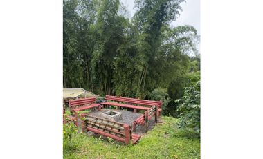 SE VENDE ESPECTACULAR FINCA HOTEL CERCA A FILANDIA